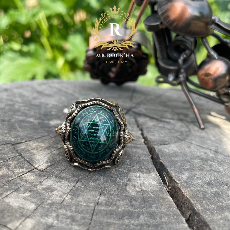Seal of King Solomon,Star of David,Green Amber Stone,Relief Maned Lion Engraving Processing,925 Sterling Silver Mens Ring,Geniune Stone image 5