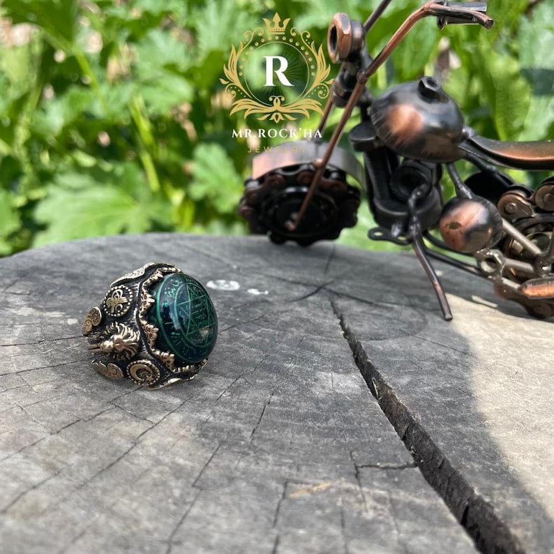 Seal of King Solomon,Star of David,Green Amber Stone,Relief Maned Lion Engraving Processing,925 Sterling Silver Mens Ring,Geniune Stone image 8