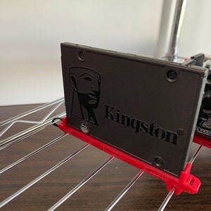 2.5&quot; SSD Holder for Mining Wire Rack // Wire Shelf // 3D printed //