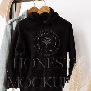 gildan 18500, hoodie mockup, sweatshirt mockup, black hoodie mockup, gildan hoodie mockup, mockup