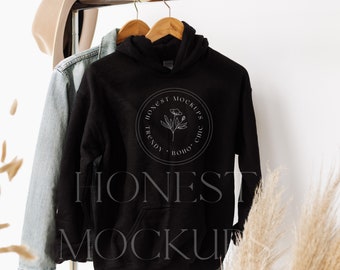 gildan 18500, hoodie mockup, sweatshirt mockup, black hoodie mockup, gildan hoodie mockup, mockup