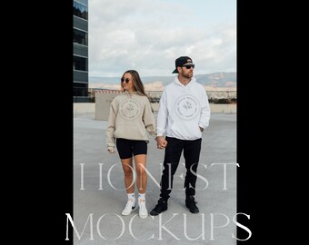 white sand 18500 Mockup Back Hoodie Mockup Oversized Mockup Gildan Hoodie Mockup 18500 Mockup Model Mockup Oversized Hoodie Paar Mockup