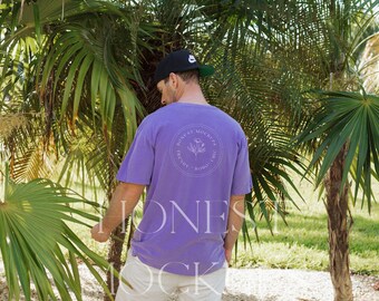 Comfort Colors C1717 violett lila Shirt - CC Mockup - C1717 Mockup - Model Männer Mockup - Shirt Mockup - Tropical Mockup - Boho Mockup