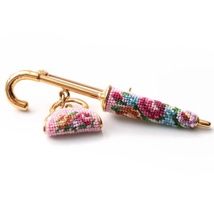 Schirmbrosche handgestickt Petit Point