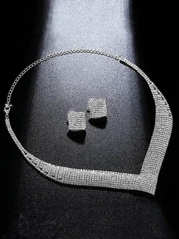 American Diamond Necklace Set - Gift for Girls - Light Diamond Style Necklace  Set - Classy Necklace Set by Blingvine