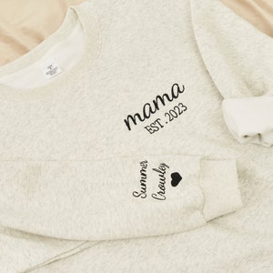 Mama Embroidered Sweatshirt, Custom Mama Shirt With Names, Heart On Sleeve, Mama Est Year Hoodie, Gift For New Mom, Mother's Day Gift