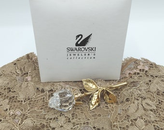 Swarovski brooch, crystal rose and gold plated brooch, The swan stamp & firm clasp, Excellent condition Vintage. Be amazing on Mothers day