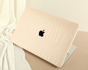 Cream Crocodile Print MacBook Hard Case, Vegan Leather MacBook Cover for Pro 14 16 M2 2023 Air 11/13 Pro 13 15 2026 2025 Neo A18 Laptop Case