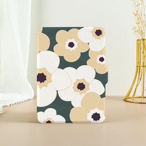 Lovely Flowers Kindle Case Kindle Paperwhite 11th Generation, Paperwhite 2021 Case, All New Kindle Case Kindle Cover with Auto Wake/Sleep