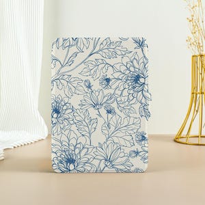 Vintage Blue Floral Kindle Case, Kindle Paperwhite 11th Generation Paperwhite 2021 Case, All New Kindle Case Kindle Cover with Auto Wake
