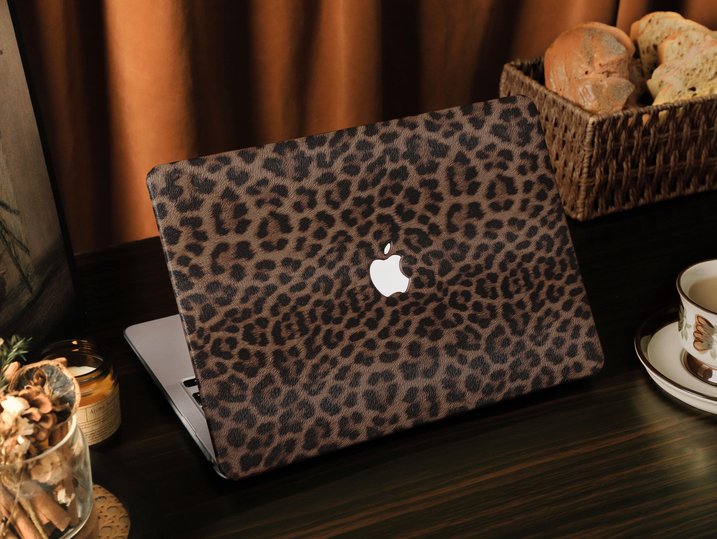 Retro Leopard Print MacBook Case| Personalized Luxury Gold