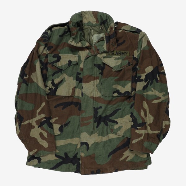 1986 Chaqueta de campo M81 Woodland Camo M65 del ejército de EE. UU. - Pequeña