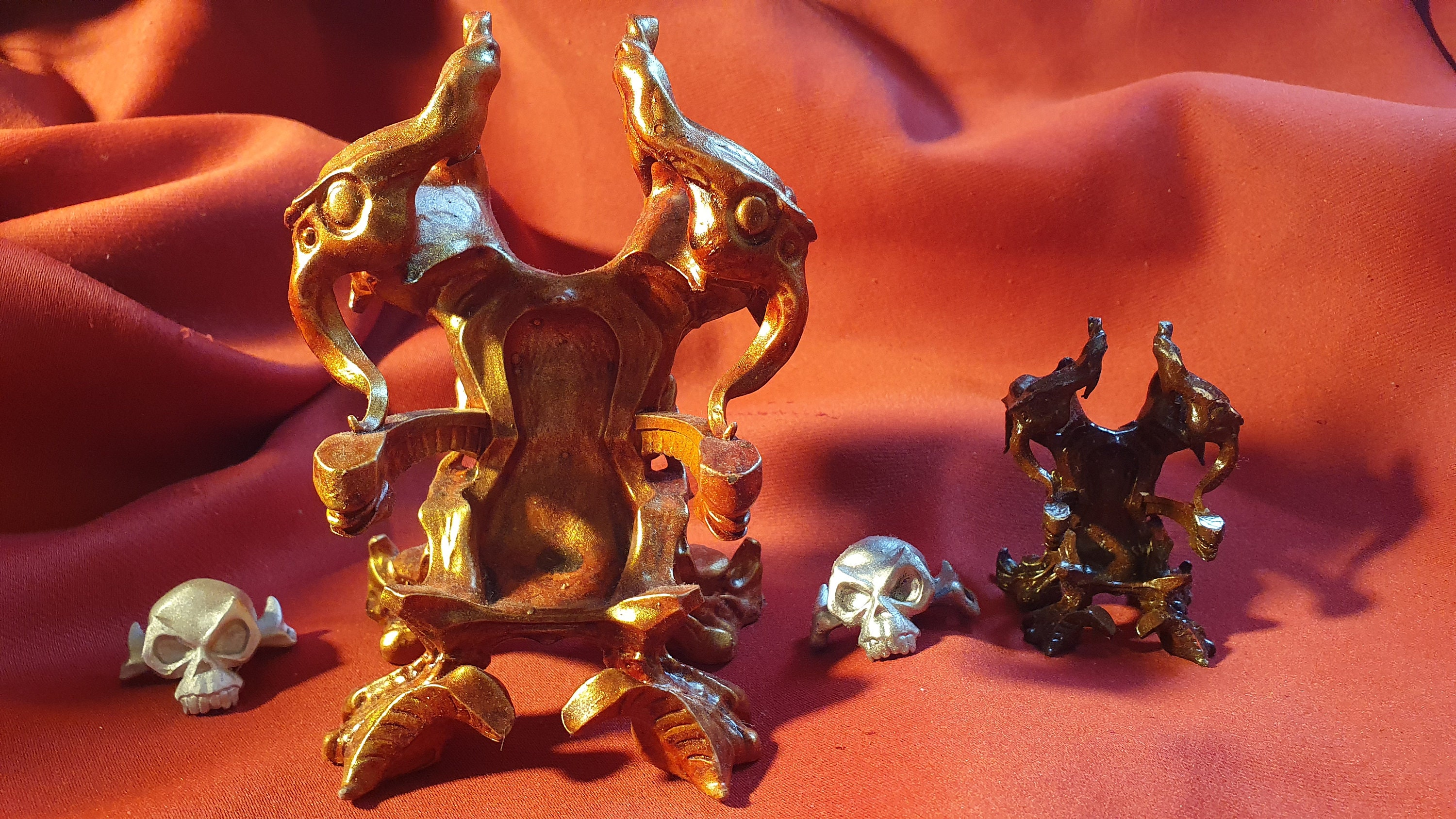 Figurine à peindre Hydra Production Epic Miniatures : 3 Humaines  Ensorceleuses