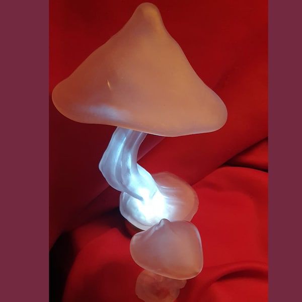 diy lampe champignons transparent  sculpture résine  naturaliste fantaisiste art psychédélique