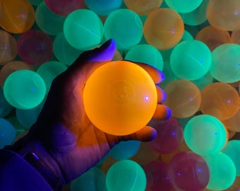 UV Black Light Reactive Ball Pit Balls – 4 Neon Glow Colors, 2.76" (7cm), Fluorescent Balls for Soft Play, Sensory Play & Parties