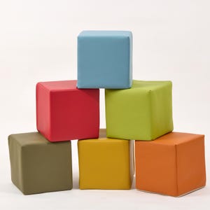 Blocchi da costruzione in schiuma morbida per bambini piccoli – Cubi impilabili in pelle vegana per giocare al chiuso