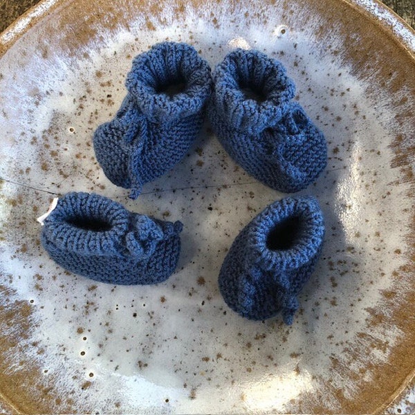 DIY tricot chaussons bébé 5 tailles différentes : prématuré, naissance, 1/3 mois, 3 mois patron français.PDF BONUS patron bonnet