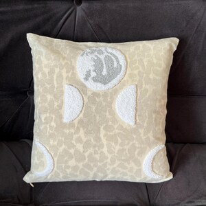 Moon Phases Punch Needle Pillow Cover: Hand-Tufted Cotton & Linen, 15x15 in, Creative Cushion Case, Witchy Magical Pillow, Boho Home Decor
