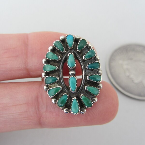 Vintage Green Turquoise Petit Point Cluster Dainty Small Sterling Silver Ring Size 6.75