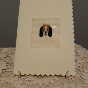 Cartão em branco de cachorro fofo