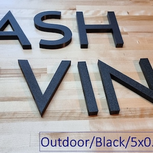 Letras para letreros de exterior totalmente personalizadas en 3D. Grosor de 1/2 pulgada, cualquier fuente, tamaño o color. Nuestras letras para letreros en 3D causan impacto. ¡Son seguras para exteriores!