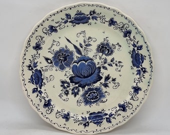 Vintage hand painted "Delft" ceramic plate | Made in Holland |