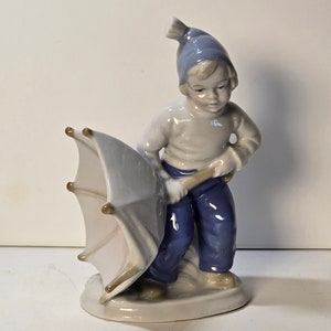 Vintage Wagner & Apel Porcelain figurine | Made in GDR |