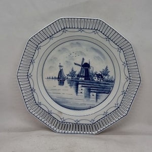Vintage Carl Schumann Germany Porcelain Plate |