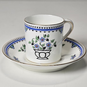 Vintage Paragon Fine Bone China Cup & Saucer – “The Vase” Pattern (Art Deco Era, England, c.1920s–30s)