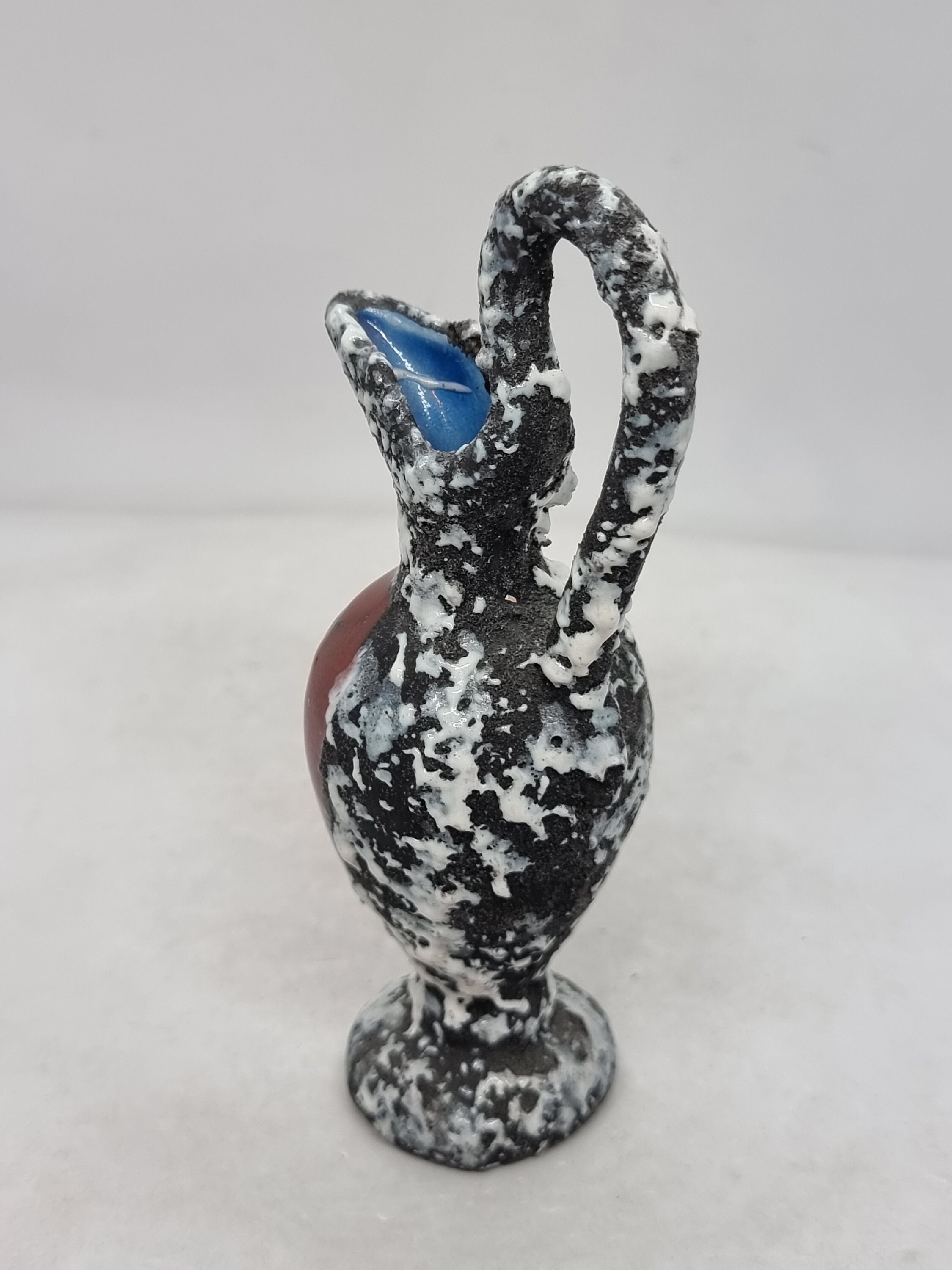 ビンテージイタリア花瓶マーブルトゲスパイクゴシックレアデザイナー