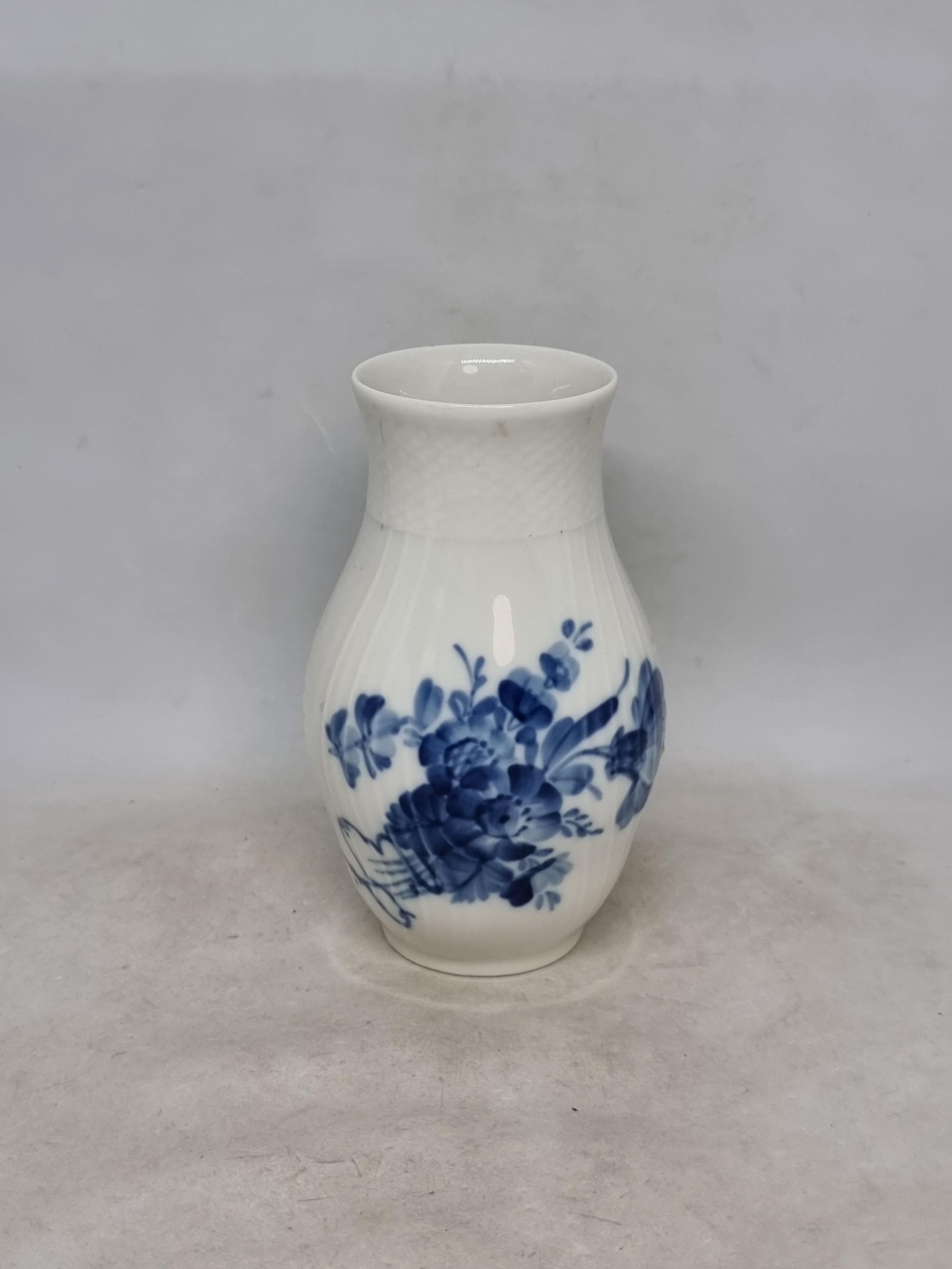 ロイヤルコペンハーゲン アンティーク1923年刻印記念小皿箱入り