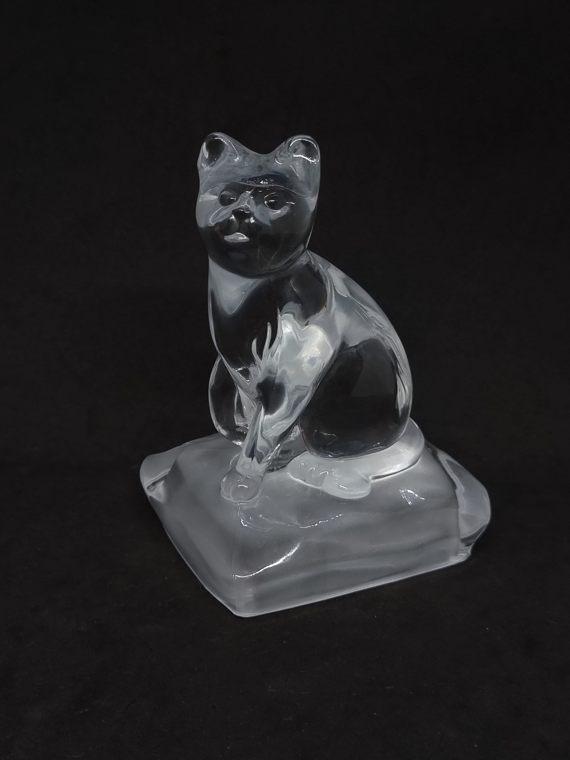 クリスタル 猫の置物 幅約13cm 【公式通販】