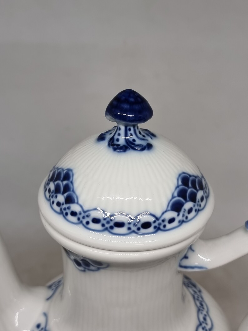 Royal Copenhagen Princess Teapot - Thumbnail 5