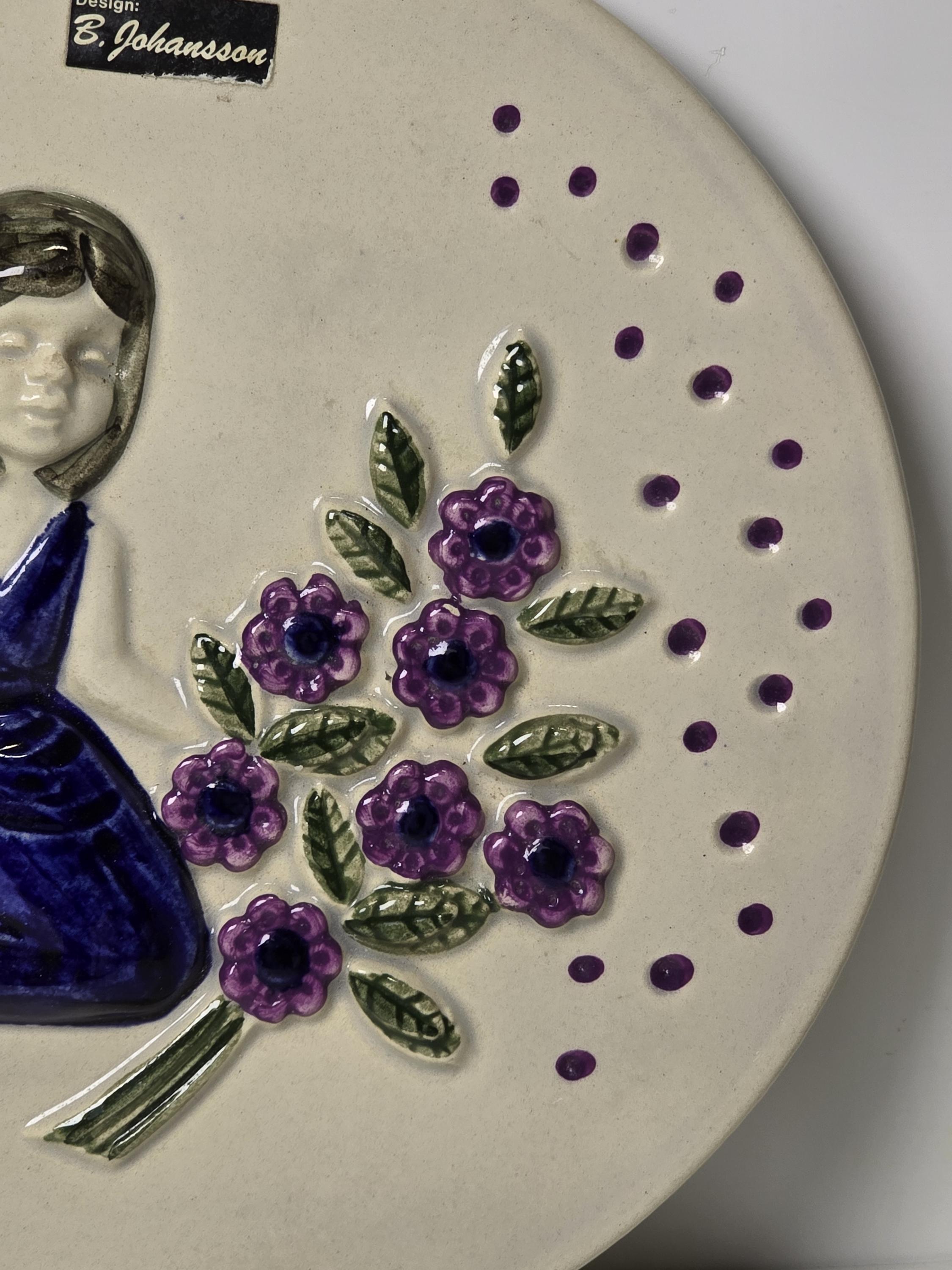 Vintage Deco 7035 Helsingborg Ceramic Wall Plate | B Johansson 