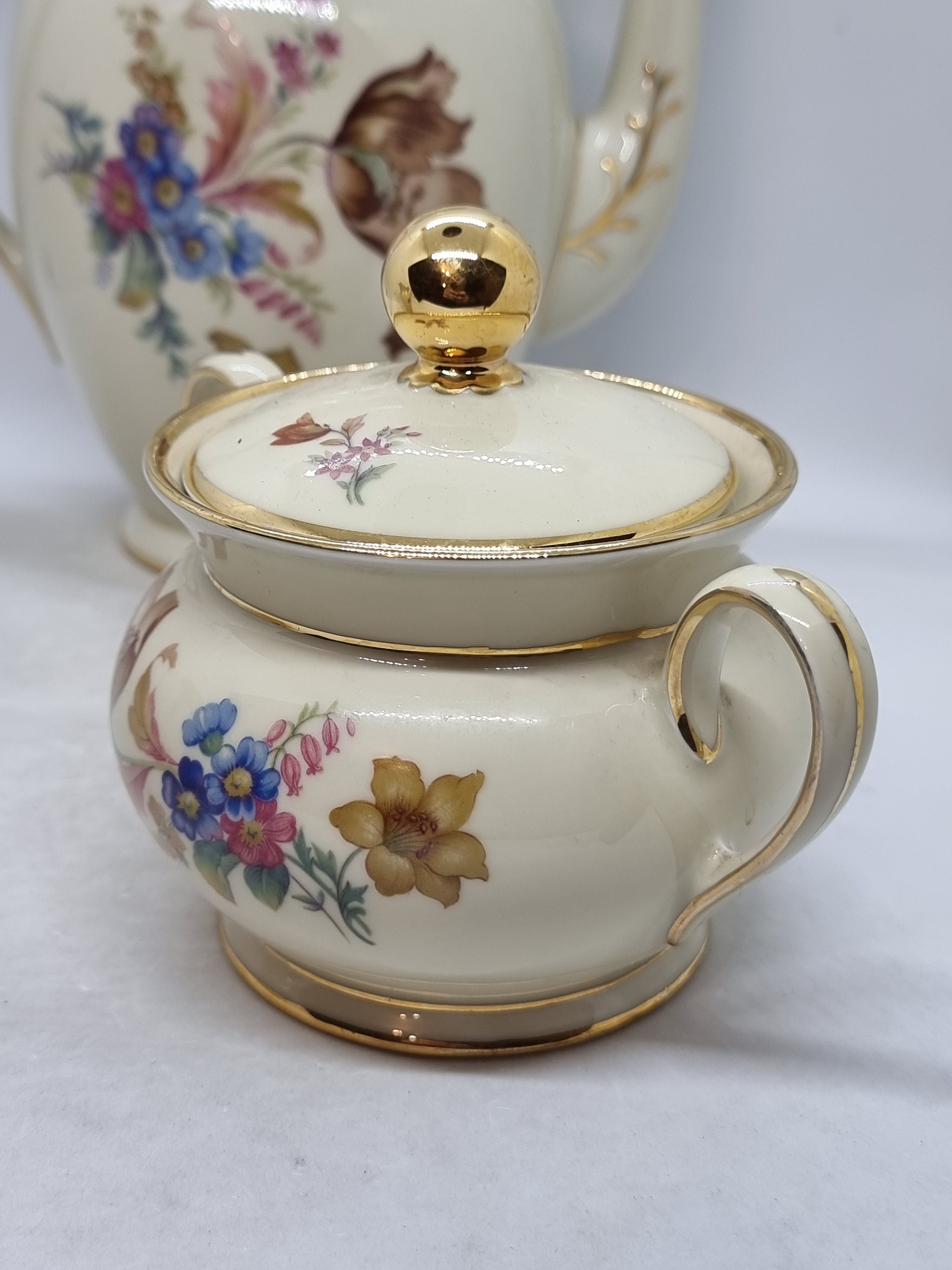 Vintage Kjøbenhavns Porcelains Maleri KPM Denmark Teapot / Creamer