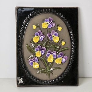 Vintage JIE GANTOFTA Ceramic Wall Plaque no. 812 | Designed by Aimo Nietosvuori |