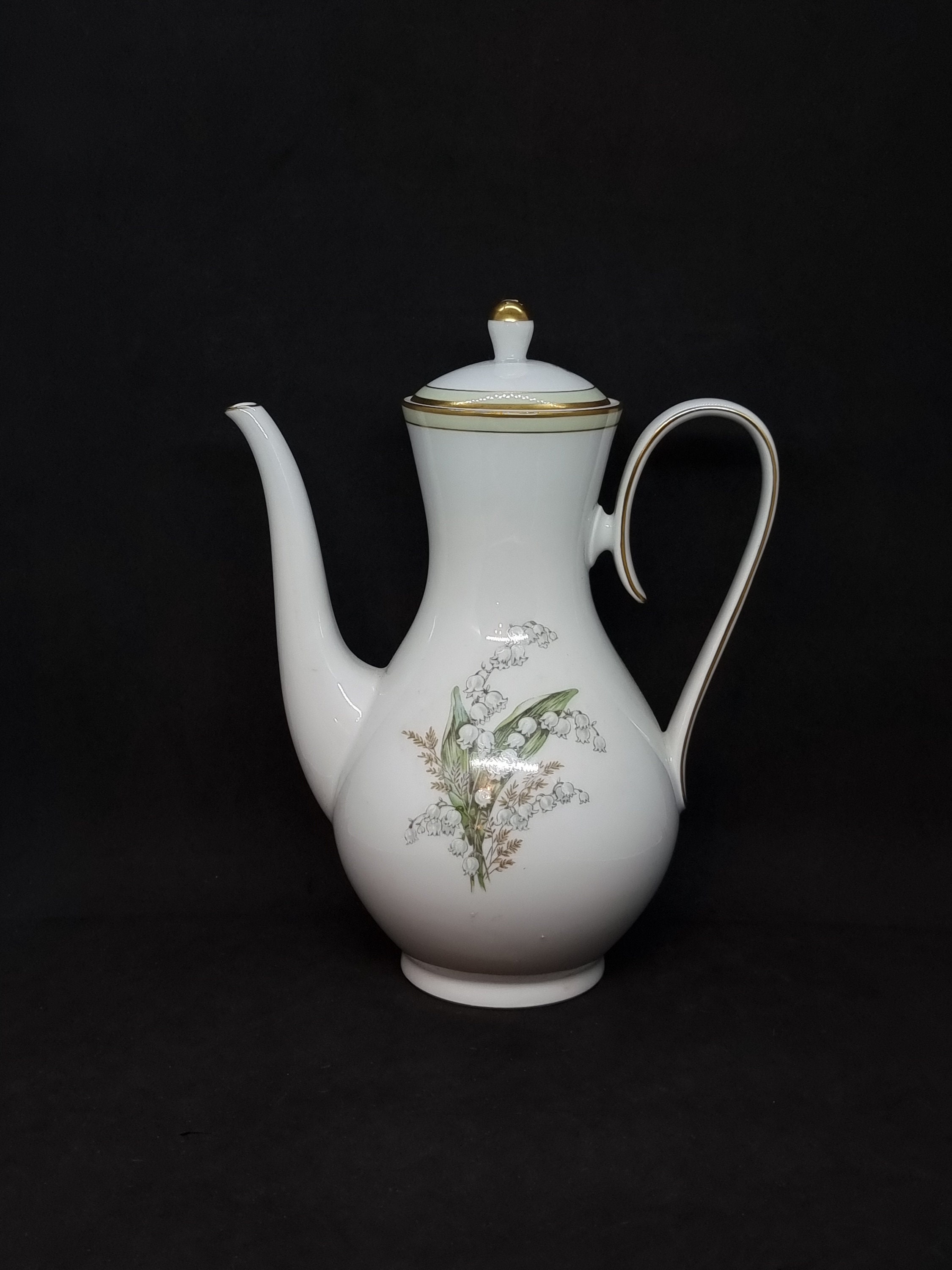 Vintage Krautheim K&A Selb Bavaria Germany Porcelain Teapot Vintage Krautheim K&A Selb Bavaria Germany Porcelain Teapot