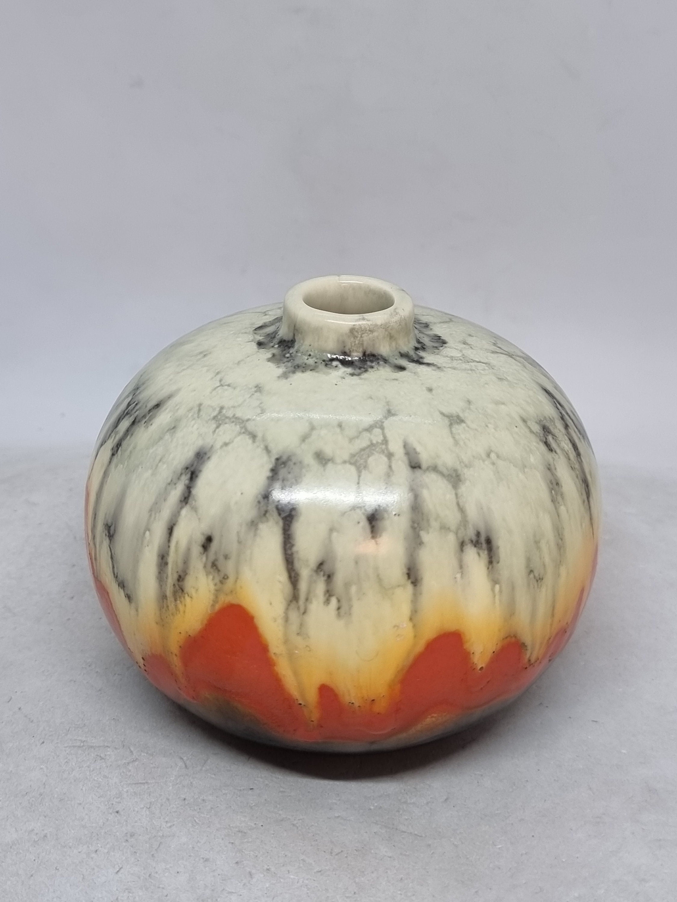 Vintage Chinese Export Famille Rose Porcelain Vase Signed