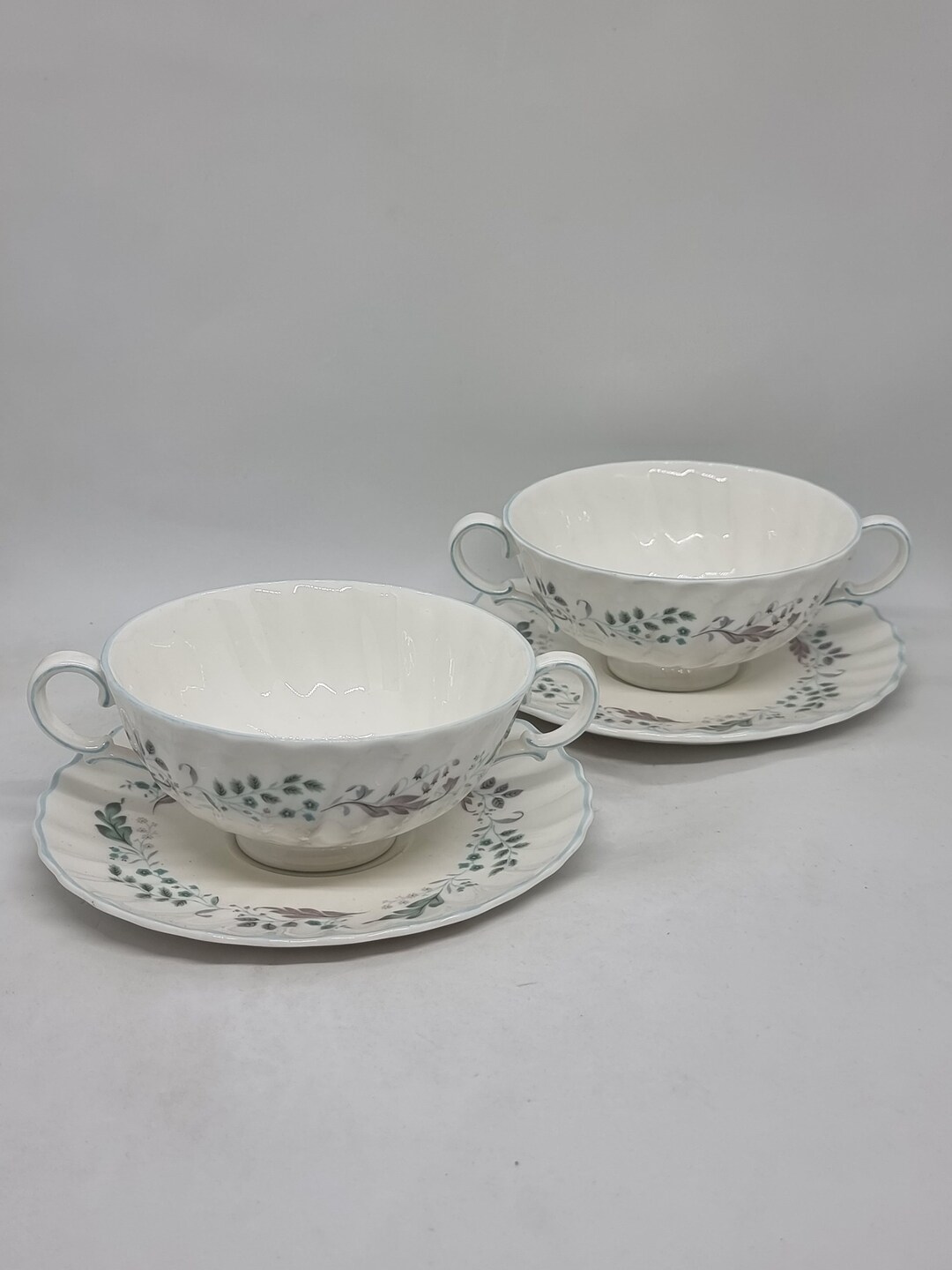 Royal Doulton Fine Bone China Royal Doulton Bunnykins 20cm Plate