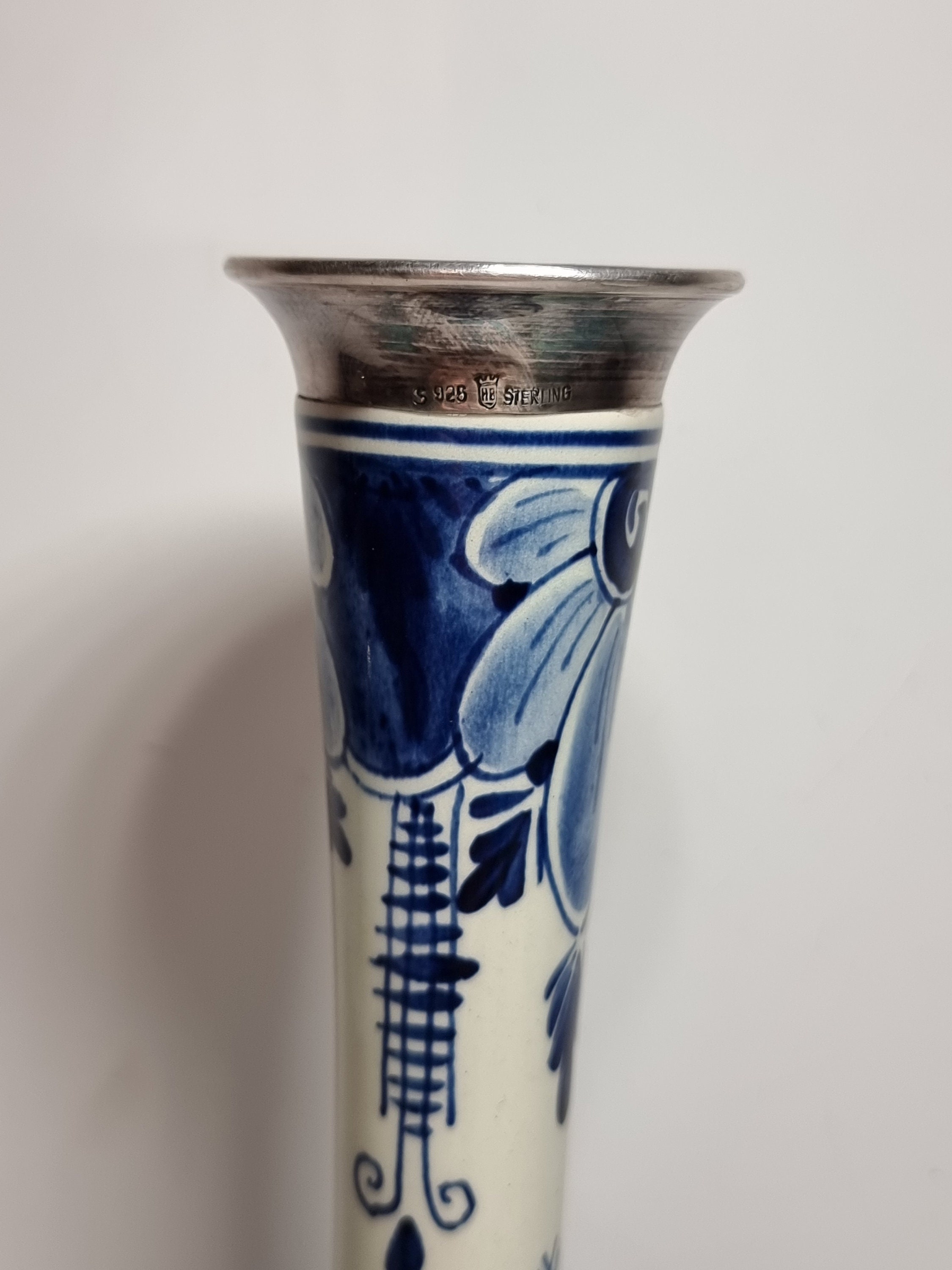 Regina Delft 花瓶　壺　デルフト アンティーク Vintage Regina Delft Vase With Silver Top | Made in Holland