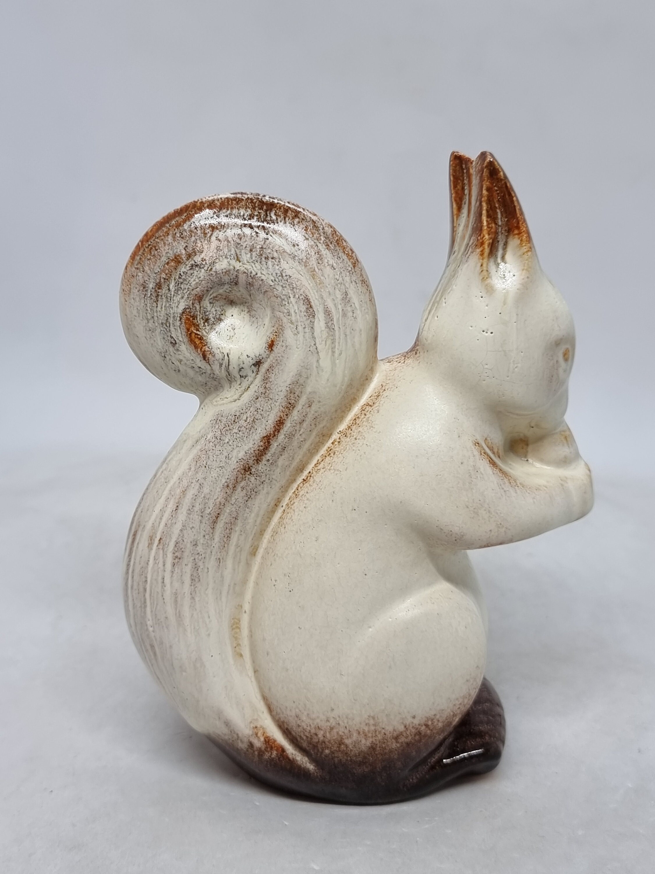 Vintage Ceramic Squirrel Figurine Made in Sweden Etsy 日本