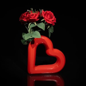 Geometrical Heart Vase | Home Decor | Multicolor | 3D Print | Children Toys | 3D Art | Vases | Planter