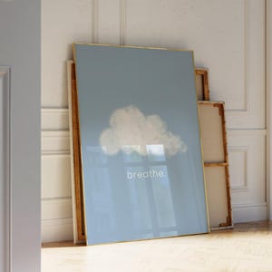 Andas - Väggkonst med citat om långsamt liv, väggdekoration med lugnande bekräftelse, konsttryck med mindfulnessfras, motivationsposter med moln på blå himmel