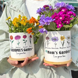 Personalized Birth Month Flower plant Pot, Custom Grandma&#39;s Garden, Grandma&#39;s Gift, Mom Gifts from Daughter, Mother&#39;s Day Gifts