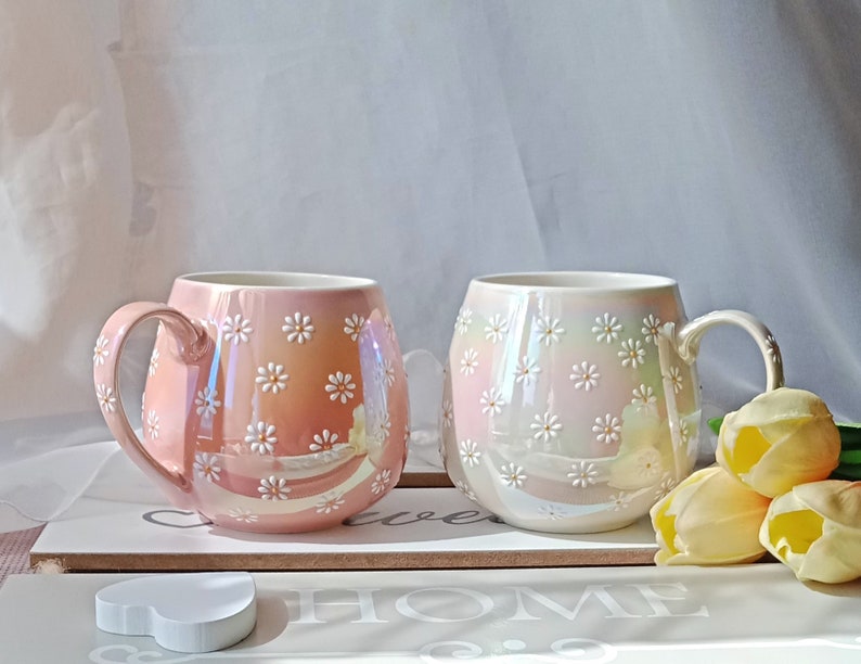 tasses à café marguerite Tasses à cappuccino à ventre plat Tasse à thé en céramique avec fleurs Jolie tasse florale peinte à la main Cadeau pour maman Cadeau de printemps pour elle image 7