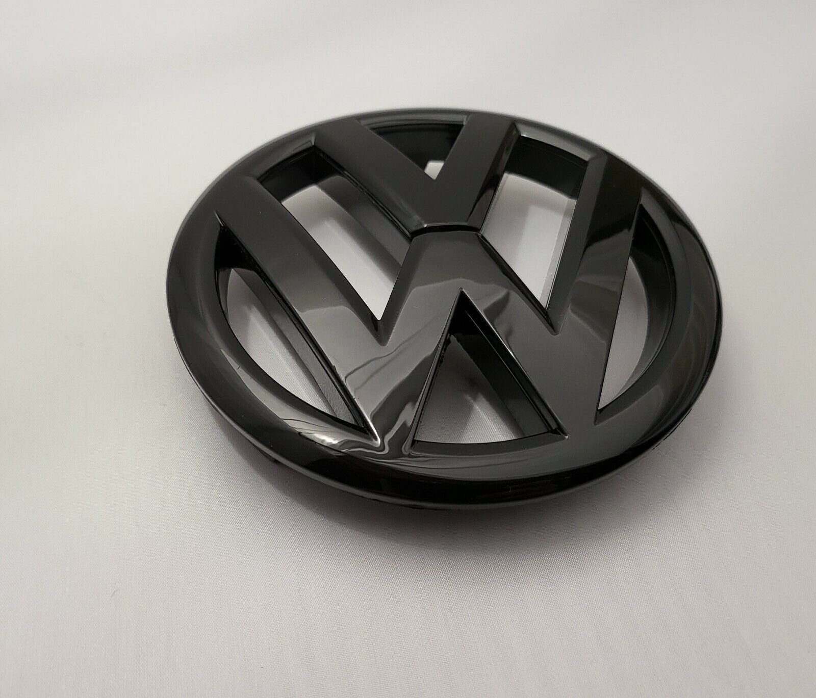 VW Golf 7 VII Facelift Front Emblem Schwarz Black Zeichen GTI GTD R-Line  TCR ACC