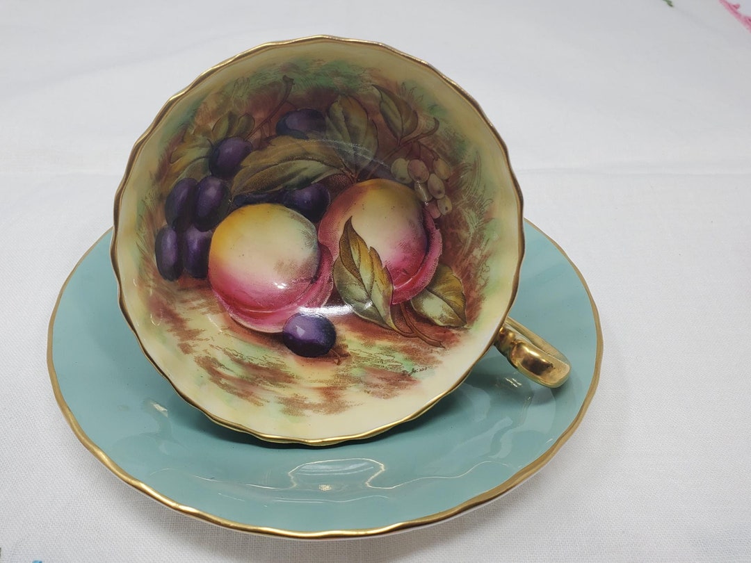 Rare Vintage Aynsley England Bone China Signed D Jones Light Green