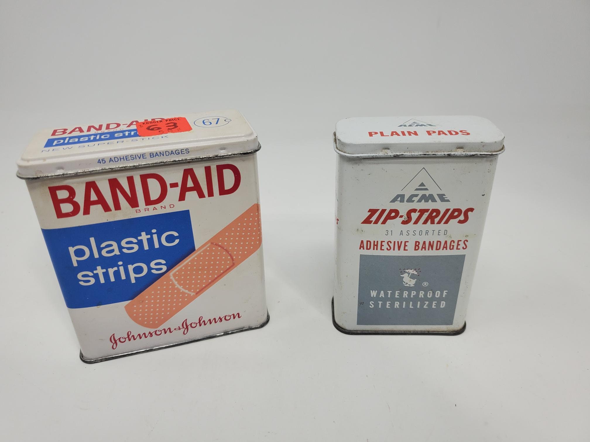 Band Aid Brand Adhesive Bandages Organizer STORAGE White Plastic