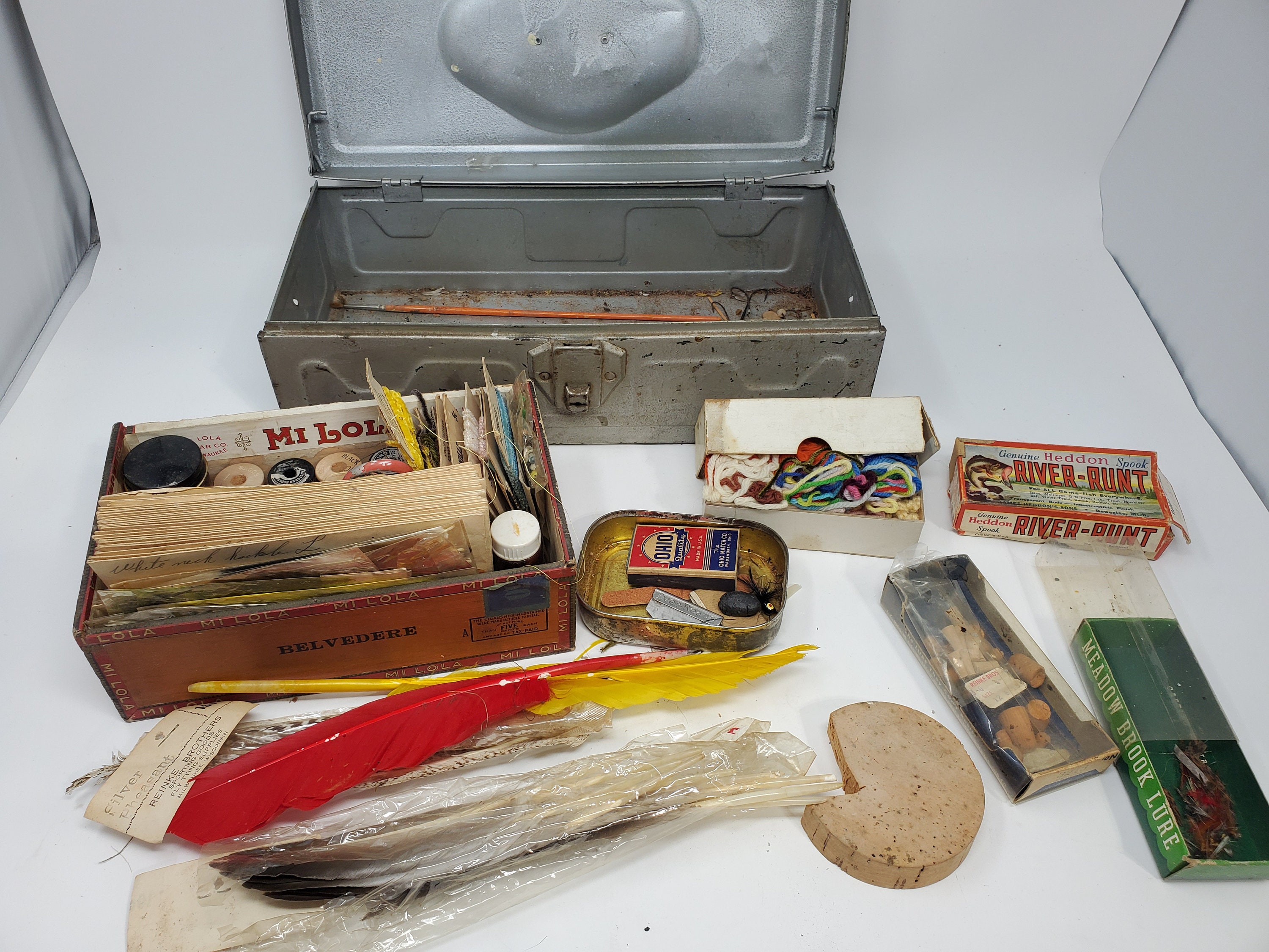 Vintage Old Fly Fishing Lurer Making Kit, Fishing, Tackle Box, Fly Fishing,  Old Advertising, Repurpose Décor, Crafts, Feathers, Northwoods 