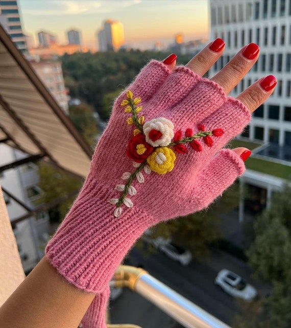 Pink Crochet Fingerless Gloves, Knitted Floral Winter Gloves